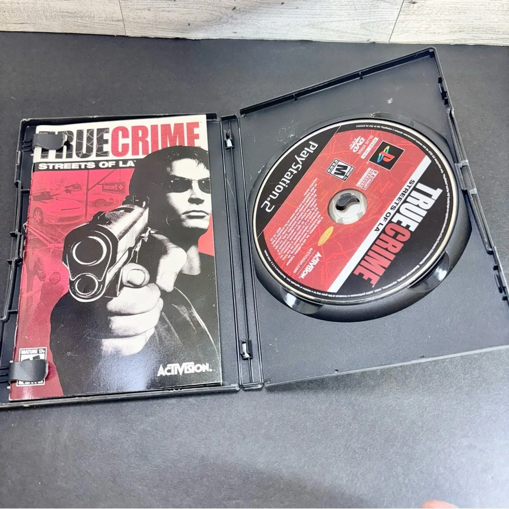 True Crime: Streets of L.A.‎ (Sony PlayStation 2, 2003) PLEASE READ